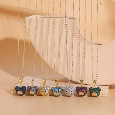Collana Con Pendente Orso Rame Placcato Oro 14K Zircone Colorato Pave Setting Gioielli Animali Per Donne Lusso Stile Ins