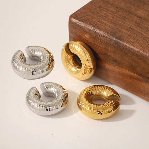 Orecchini A Clip A C Acciaio Inossidabile Placcato Oro 18K Trama Martellata Senza Foro Geometrico Minimalista Per Donne