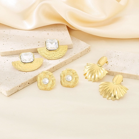 Orecchini A Lobo In Acciaio Inossidabile Vintage A Forma Di Ventaglio Con Cristallo Di Zircone Placcati Oro 18K Gioielli Donne