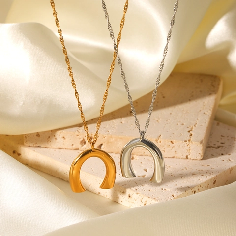 Collana Con Pendente A Ferro Di Cavallo Acciaio Inossidabile Catena A Onde A Forma Di U Gioielli Minimalisti Donna