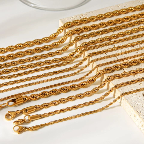 Collier Et Bracelet À Chaîne Torsadée En Acier Inoxydable Plaqué Or 18 Carats Bijoux Tendance Étanche Pour Femmes