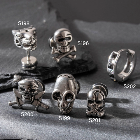 Punk Skull Stud Earrings For Men Stainless Steel Gothic Rock Pirate Cheetah Head Retro Hip Hop Unisex Piercing Jewelry