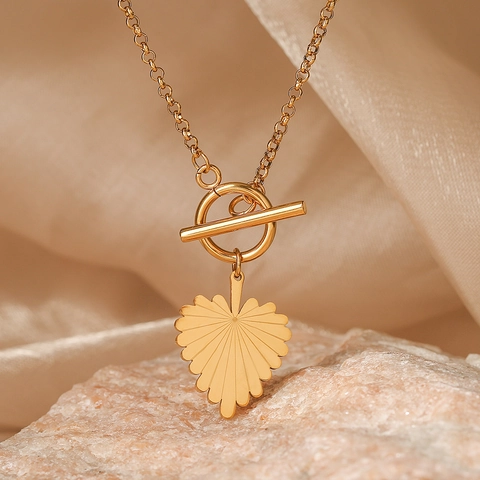 Titane Stalen Hanger Ketting Minimalistisch Hart Blad Boze Oog Ontwerp Met Knebel Sluiting Stijlvolle Sieraden Voor Vrouwen