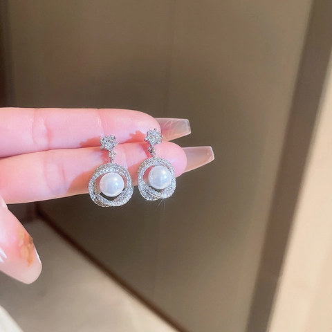 Geometrische Kunstpareloorbellen Met Zilveren Oorsteker Strass Ingelegd Franse Stijl Elegante Mode Sieraden Cadeau Voor Vrouwen