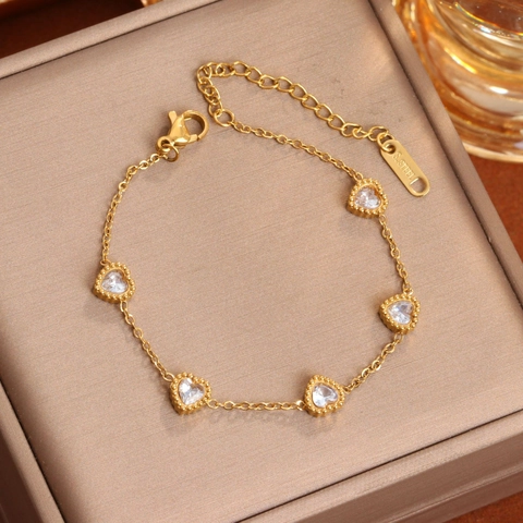 Pulsera de Acero Inoxidable con Corazón Zirconia Para Mujer Chapado en Oro Plata Ajustable Simple Retro Joyería