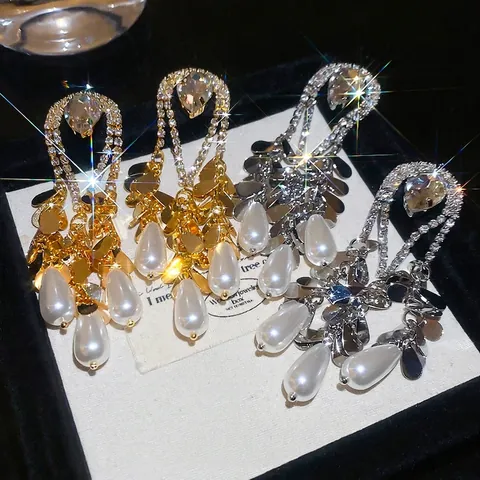 Eleganti Orecchini Lunghi A Nappa Con Strass E Imitazione Künstliche Perle A Goccia Con Perno In Argento Stile Retrò Lusso