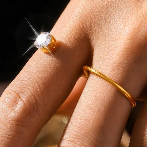 Anillo de Acero Inoxidable con Circonia en Forma de S Chapado en Oro PVD Minimalista Elegante Anillo para Mujer Joyería