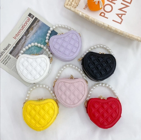Kids Girls Mini Heart Shaped PU Leather Shoulder Crossbody Bag With Faux Artificial Pearl Handle And Metal Chain Quilted Design