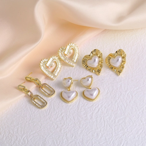 Pendientes De Corazón Cobre Chapado En Oro De 18K Con Perla Artificial De Imitación Circonita Y 14K Gold Earring Post Joyas