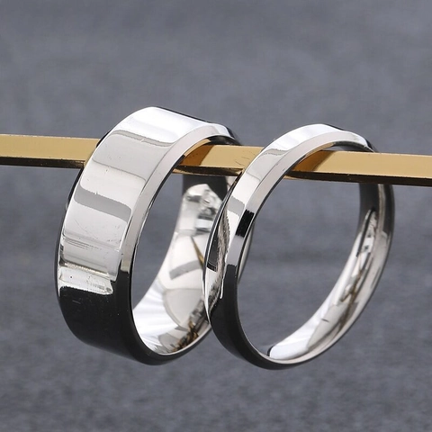 Minimalist Polished Stainless Steel Ring Beveled Edge Smooth Band For Men Women Couple Fashion Jewelry