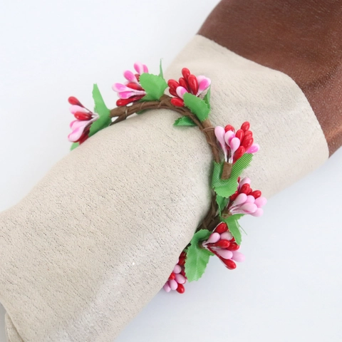 Valentinstag Beeren Kerzenkranz Rosa Roter Pip Beeren Satinnblätter Für Tisch Serviettenhalter Hochzeit Home Deko Rustikal