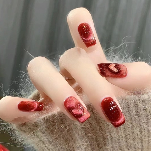 Wine Red Cat Eye Press On Nails With Heart Pattern Coffin Shape Shiny Fake Nails For Women