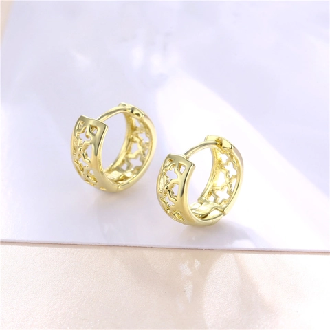Hohl Vierblättriges Kleeblatt Creolen Vergoldetes Kupfer Blumen Design Huggie Ohrringe Mode Schmuck Für Damen