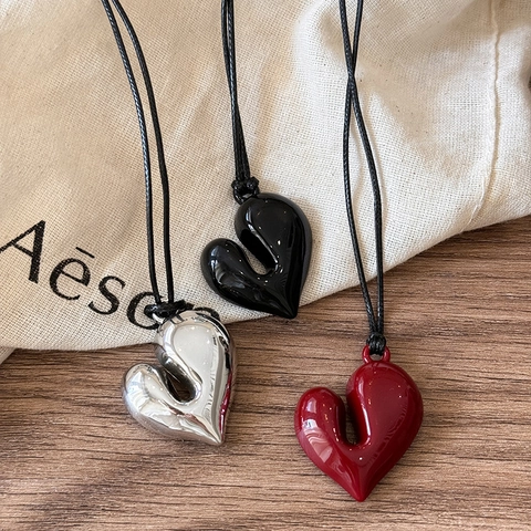 3D Heart Pendant Necklace Alloy Acrylic Liquid Metal Style Adjustable Black Rope Cord Minimalist Sweater Chain Women