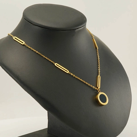 Collar De Acero Inoxidable Con Colgante Redondo Bañado En Oro De 18K Números Romanos Concha Doble Cara Joyería Minimalista Mujer