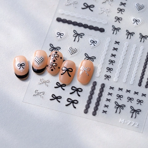 Nagelaufkleber 5D Relief Schwarz Weiß Schleifen Herz Spitze Muster Selbstklebend Maniküre Aufkleber Für Frauen Mädchen