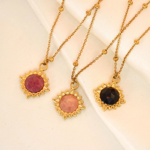 Collana con Ciondolo Sole Vintage Acciaio Inossidabile Placcato Oro 14K Pietra Naturale Gioielli Minimalisti per Donna Elegante