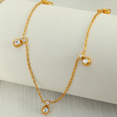 Stainless Steel Necklace Gold Plated With Round Bezel Set Zircon Crystal Pendants Minimalist Elegant Jewelry For Women