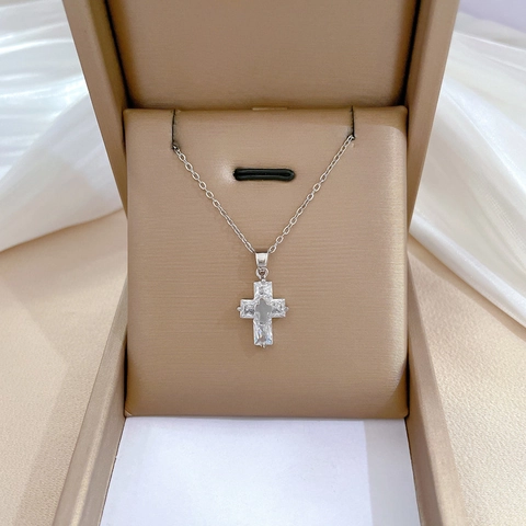 Kreuz Anhänger Halskette Titanstahlkette Und Kupfer Zirkon Schlüsselbeinkette Elegante Mode Schmuck Für Frauen