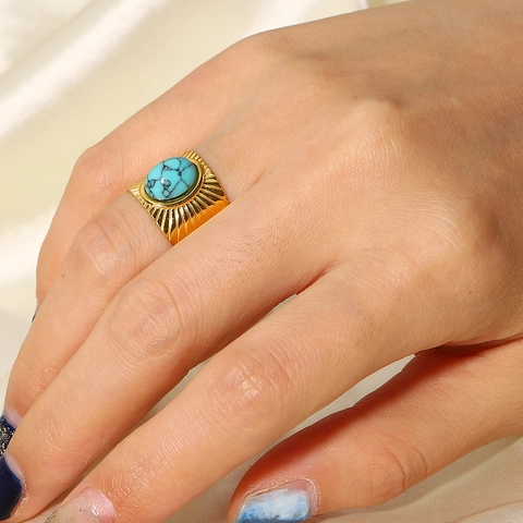 Vintage Ring Breite Oberfläche Offen 18K Vergoldet Edelstahl Ovaler Türkis Gerippte Textur Verstellbar Für Damen