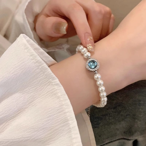 Beaded Bracelet Faux Artificial Pearl Glass Crystal Floral Charm Elegant Hand Jewelry Traditional Style For Women