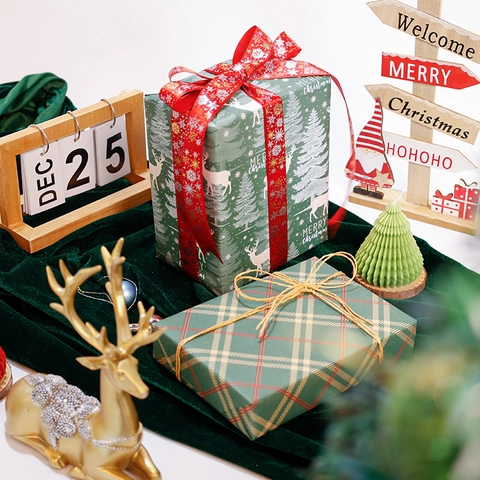 Rollo de Papel de Regalo de Navidad Kraft Estucado Patrón de Reno Bosque Cuadros Para Embalaje de Regalos de Vacaciones Decoración
