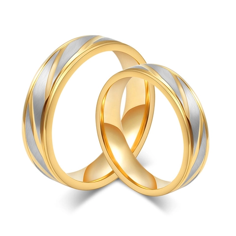 Titanium Edelstahl Ringe Für Paare Zweifarbig Gold Silber Diagonale Streifen Minimalistischer Modeschmuck Für Damen Und Herren