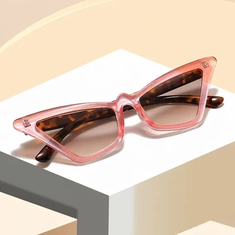 Cat Eye Zonnebril Retro Klein Frame PC Resin Lens UV400 Bescherming Snoep Kleur Mode Accessoires Voor Dames