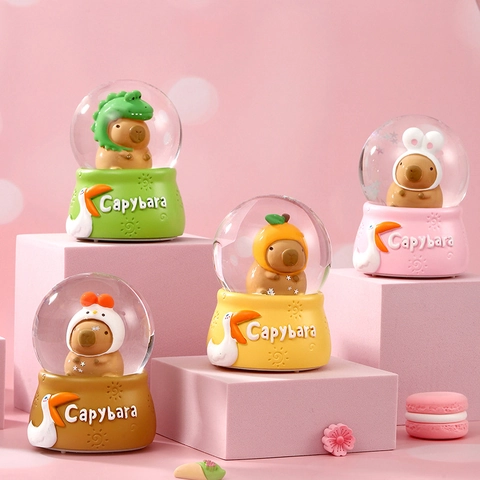 Süße Wasserschwein Kristallkugel Nachtlicht Harz Glas Schneekugel Schreibtisch Deko Für Studenten Kinder Cartoon Heilungs Ornament Geschenk