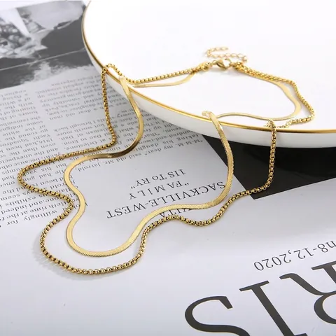 Collier À Étages En Acier Inoxydable Plqué Or Chaîne Serpent Et Chaîne Boîte Bijoux Minimalistes Pour Femmes Style Chic