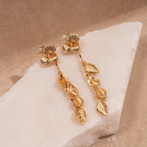 Pendientes Colgantes De Flor Y Hoja Con Poste De Plata Aleación De Color Dorado Textura Martillada Joyería Para Mujer