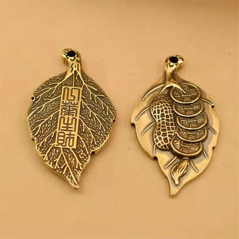 Porte-clés En Laiton Antique Porte-bonheur Chinois Traditionnel Vintage Métal Feuille Cacahuète Gourde Pi Xiu Décoration