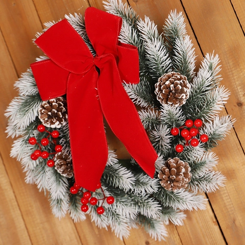 Ghirlanda Di Natale Aghi Di Pino PE Pigne Naturali Bacche Rosse Fiocco Di Velluto Neve Ghiacciata Decorazione Sospesa Per Porta