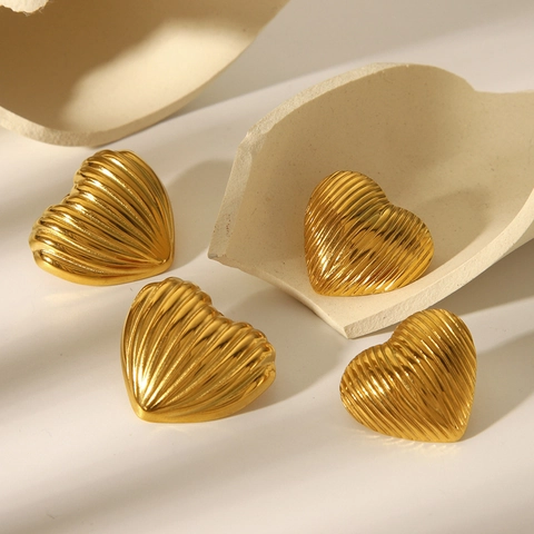 Heart Shaped Stud Earrings 18K Gold Plated Stainless Steel Textured Vertical Ripples Retro Minimalist For Women