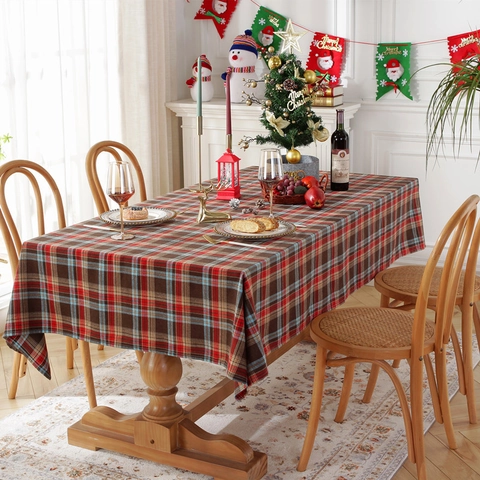 Christmas Tablecloth Polyester Cotton Brushed Plaid Rectangle Table Cover Holiday Dining Room Decor White Pom Pom Fringe
