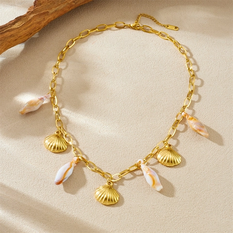 Vintage Gold Plated Stainless Steel Seashell Conch Pendant Necklace Ocean Style Beach Accessories For Women Fashion Jewelry