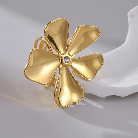 Large Flower Ring Stainless Steel Gold Plated Zircon Exaggerated Five Petal Heart Shape Adjustable Open Design For Women