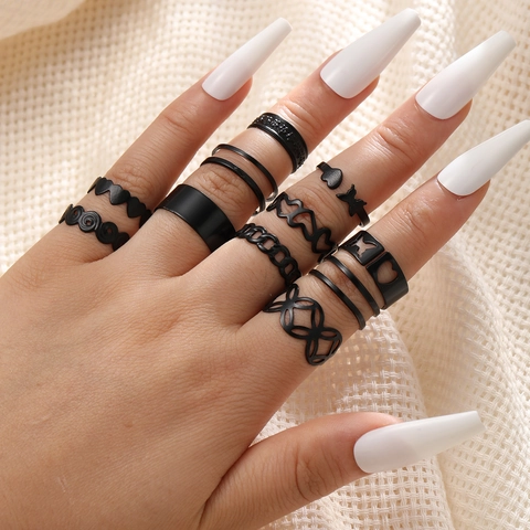 Black Alloy Finger Rings Hollow Out Heart Butterfly Punk Gothic Hip Hop Retro Electroplated For Women And Men