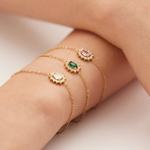 Stainless Steel Bracelet With Emerald Green Zircon Crystal Sunflower Pendant Retro Gold Plated Jewelry For Women