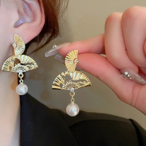 Pendientes Colgantes Con Forma De Abanico Y Poste De Plata Aleación Calado Strass Perla Artificial De Imitación Estilo Chino Retro