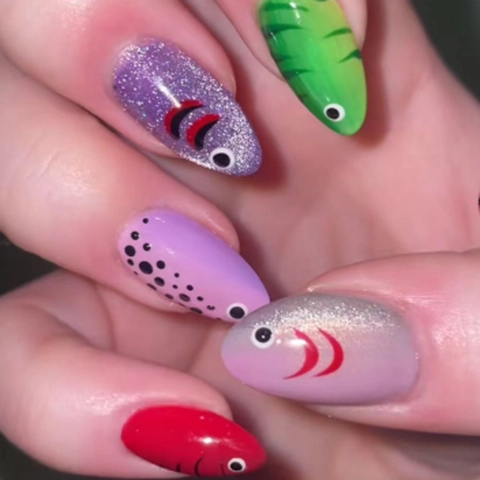 3D Cartoon Fish Press On Nails Cat Eye Colorful Almond Shape Artificial Fake Nails Glossy Glitter For Women Manicure
