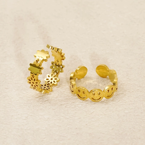 Hollow Smile Face And Flower Rings 18K Gold Plated Stainless Steel Open Adjustable Minimalist Jewelry For Women