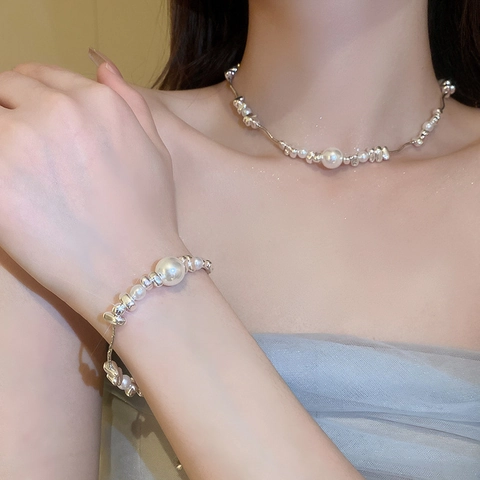 Irregular Titanium Steel Beads Imitation Artificial Pearl Splicing Necklace And Bracelet Elegant Niche Style Collarbone Chain Women