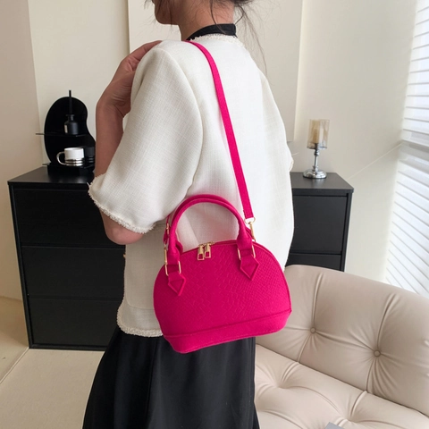 Vintage Women Crocodile Embossed PU Leather Shell Bag Trendy Handheld Shoulder Crossbody Purse With Gold Zipper
