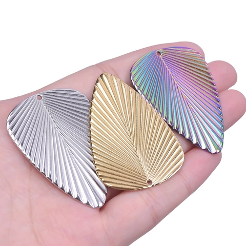 Collana Con Pendente A Foglia In Acciaio Inossidabile Placcato Sottovuoto Trama Radiale Accessorio Moda Donna