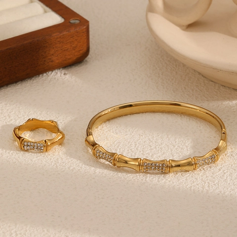 Bambus Gelenk Edelstahl Armreif Und Ring Mit Funkelndem Zirkonia Eingelegt Elegant Mode Schmuck Für Frauen