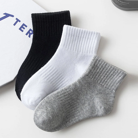 Kids Socks Cotton Blend Breathable Mesh Non-Slip Grippers Sporty School Mid-Tube For Boys Girls
