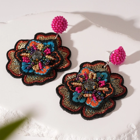 Pendientes Bordados De Flores Bohemios Retro Con Aleación Cristal Cuentas Y Poste De Plata Para Mujer