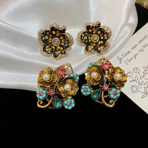 Pendientes De Flores Vintage Con Perla Artificial De Imitación Estrás Colorido Esmalte Aleación Joyería Con Poste De Plata Para Mujer