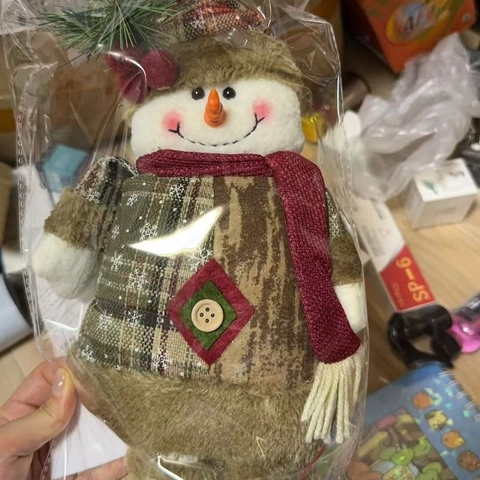 Weihnachts Plüschfiguren Ausziehbare Beine Weihnachtsmann Schneemann Rentier Karostoff Festliche Heimdekoration